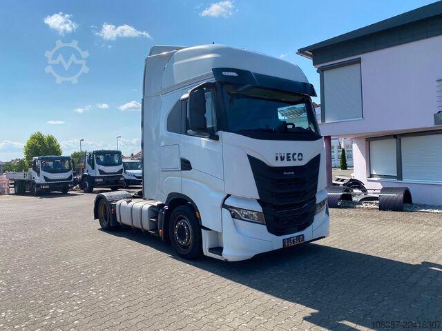 Standard nyergesvontató IVECO STRALIS S-WAY AS440S51T/FP-L T Intarder