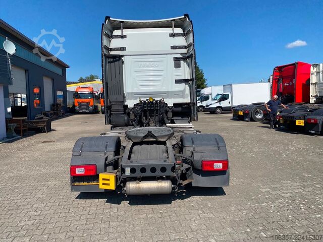 Standard nyergesvontató IVECO STRALIS S-WAY AS440S51T/FP-L T Intarder