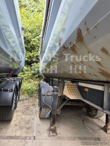 Naczepa z ruchomą podłogą SCHWARZMÜLLER Schuhboden / 93 Kubik / 10mm Lamellen