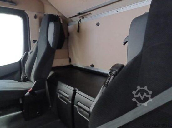 Standardní tahač MERCEDES-BENZ ACTROS 5 1851 LS 4X2 BIGSPACE, RETARDER, MIETKAUF MGL.