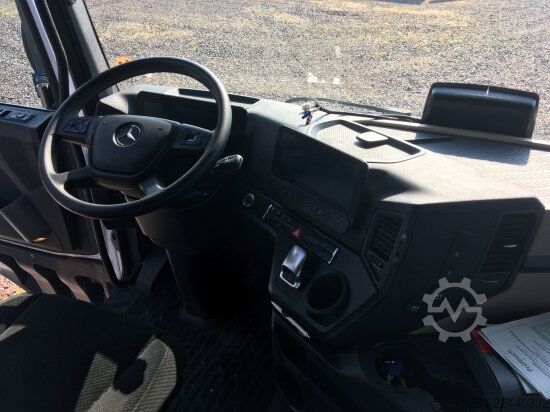 Standardní tahač MERCEDES-BENZ ACTROS 5 1851 LS 4X2 BIGSPACE, RETARDER, MIETKAUF MGL.