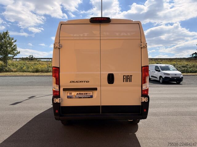 Dodávka s vysokou střechou Fiat Ducato