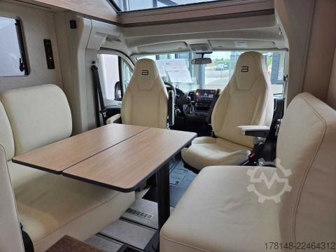 Camper semintegrato Bürstner Signature SFT 7.0