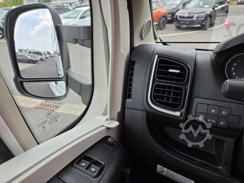 Camper semintegrato Bürstner Signature SFT 7.0