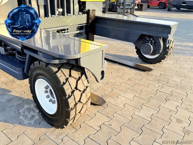 Vierwegvorkheftruck Combilift C5000 XL GAS TRIPLEX 6920 FORK POSITIONE