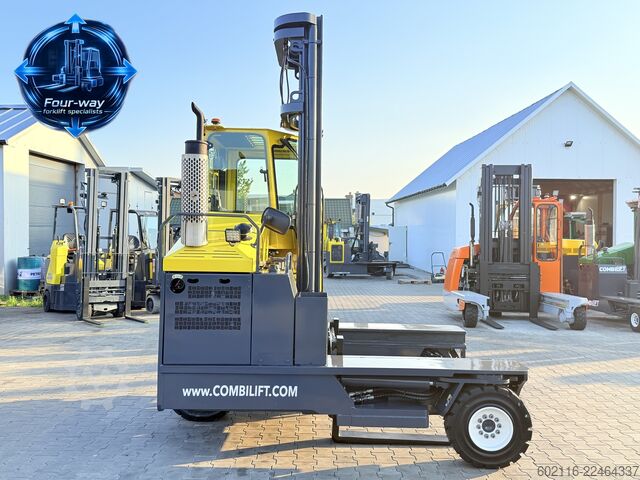 Vierwegvorkheftruck Combilift C5000 XL GAS TRIPLEX 6920 FORK POSITIONE