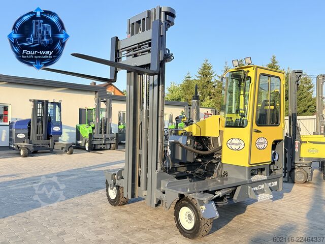 Vierwegvorkheftruck Combilift C5000 XL GAS TRIPLEX 6920 FORK POSITIONE