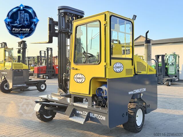 Vierwegvorkheftruck Combilift C5000 XL GAS TRIPLEX 6920 FORK POSITIONE