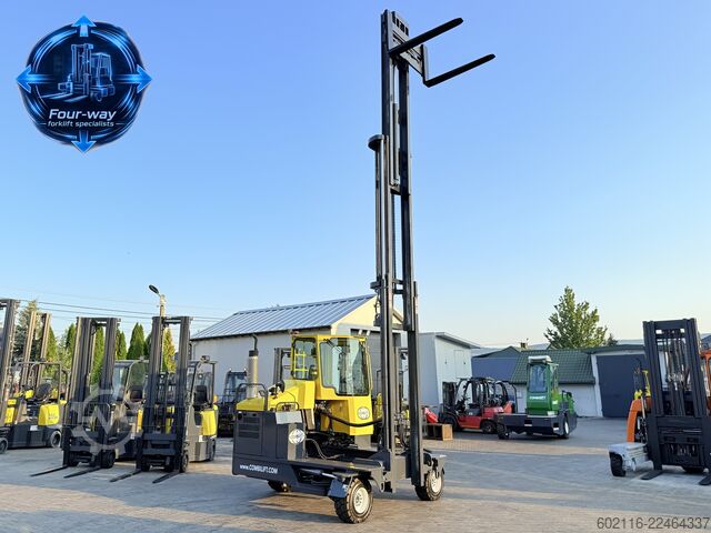 Vierwegvorkheftruck Combilift C5000 XL GAS TRIPLEX 6920 FORK POSITIONE