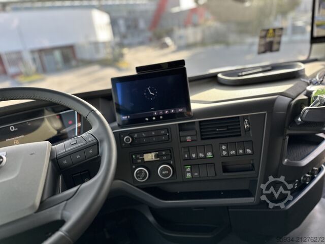 Standard tractor unit Volvo FH I-Save 500 Aero ADR