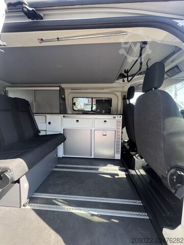 Caravan/camper Ford Panama 2022 | Cambio manuale | Tetto a soffietto