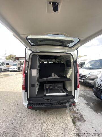 Caravan/camper Ford Panama 2022 | Cambio manuale | Tetto a soffietto