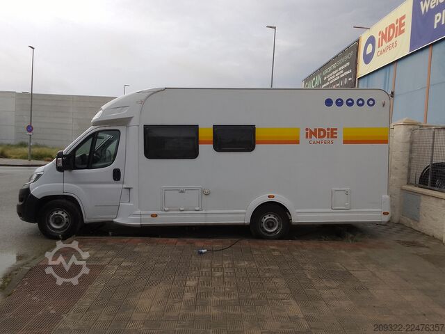 Semi-integrated camper Fiat Ducato Weinsberg Carasuite 2024 | Cambio automatico | 5 posti letto