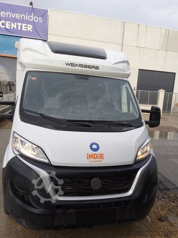 Semi-integrated camper Fiat Ducato Weinsberg Carasuite 2024 | Cambio automatico | 5 posti letto