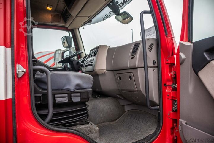 Kipper met kraan DAF LF 250 - EFFER 145