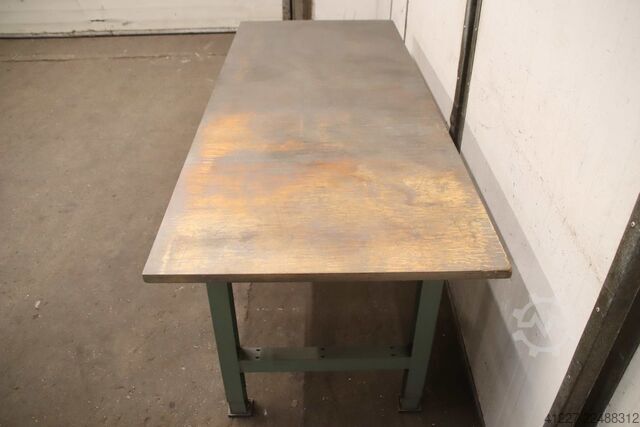 Arbejdsbord unbekannt 2000/800/H830 mm