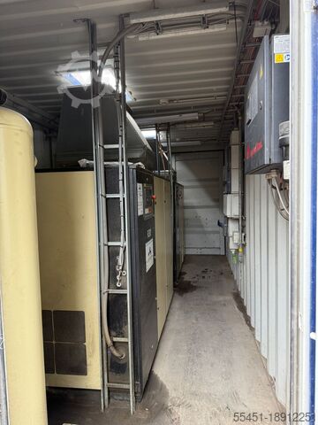 20 Fuß. Container mit 2 Schraubenkompressoren Ingersoll-Rand R30N-A10