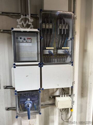 20 Fuß. Container mit 2 Schraubenkompressoren Ingersoll-Rand R30N-A10