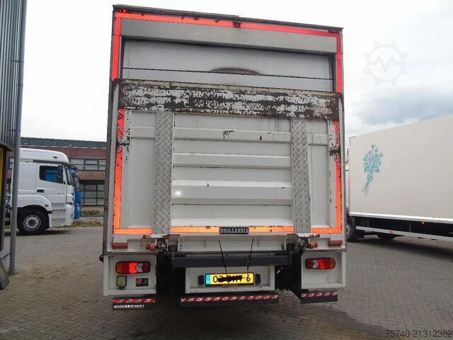 Refrigerated/freezer transport DAF LF 220 + CARRIER SUPRA 850 + 16T + EURO 6