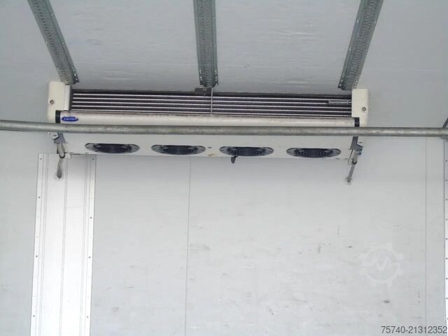 Hladnjača i zamrznuti transport DAF CF 220 + CARRIER + EURO 6 + LIFT