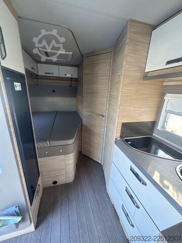 Semi-integrated camper 2024 Fiat Ducato Weinsberg Carasuite | Automatico | 5 posti letto