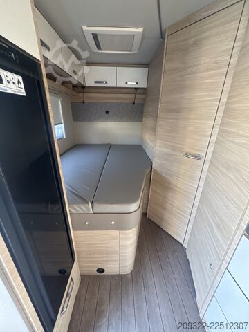 Semi-integrated camper 2024 Fiat Ducato Weinsberg Carasuite | Automatico | 5 posti letto