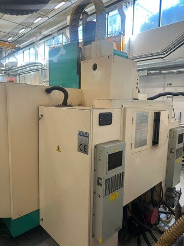 Centro de mecanizado vertical DahLih VMC 1020   4 axis divisior Fanuc
