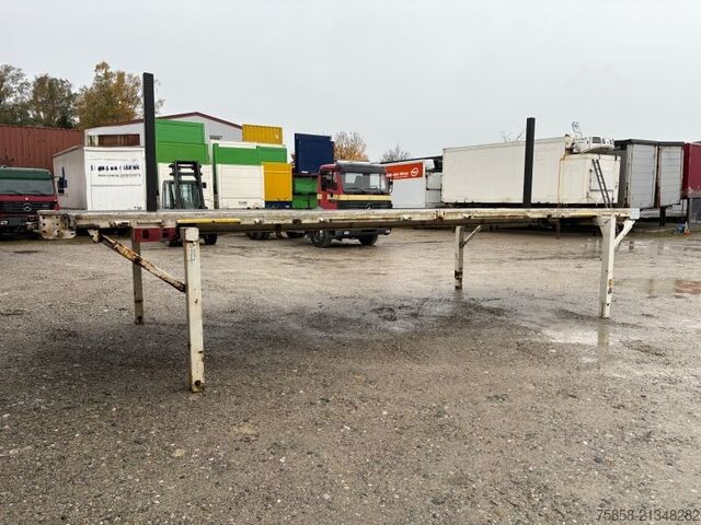 Αλλαγή σώματος ανοιχτή Krone Plattform 7,45m mit Steckrungen mittig