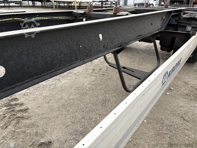 Naczepa podwoziowa wymienna Krone Lafette Breitreifen 445 + langer Hub