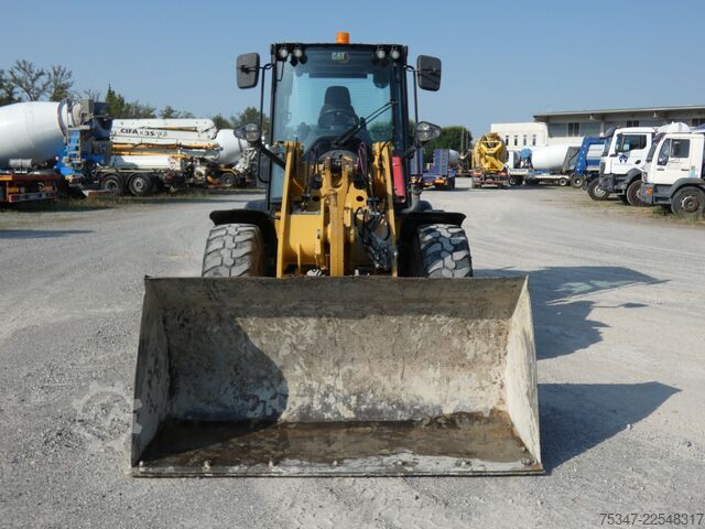 Wheel loader Caterpillar 908