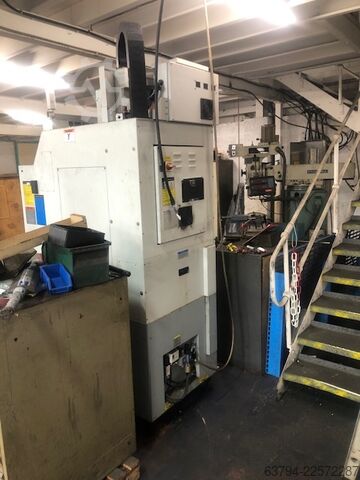 Fresadora XYZ Machine Tools 2-OP Compact Vertical machining Centre