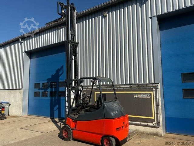 VS-22644 Elektrický triplextový vysokozdvižný vozík Linde E30 LINDE E30