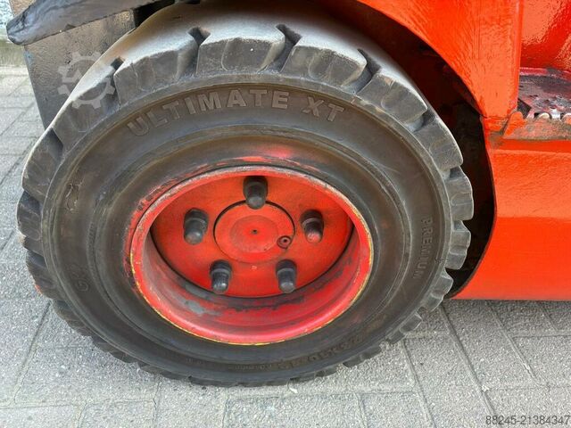 VS-22644 Elektrický triplextový vysokozdvižný vozík Linde E30 LINDE E30