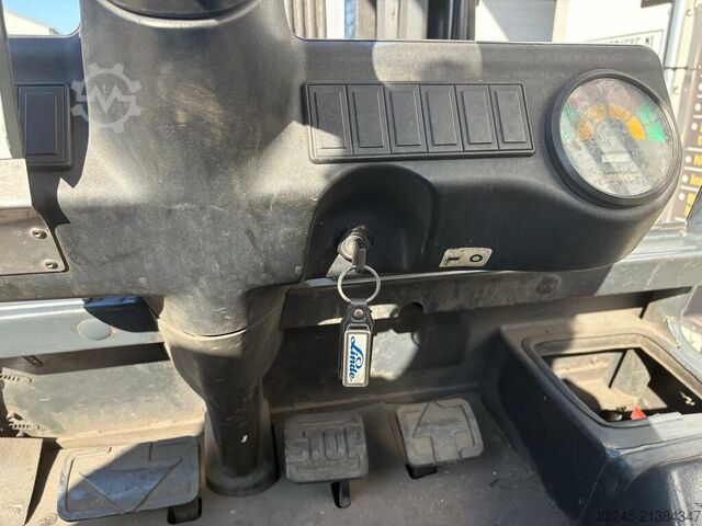 VS-22644 Elektrický triplextový vysokozdvižný vozík Linde E30 LINDE E30