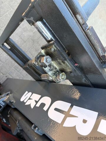 VS-22644 Elektrický triplextový vysokozdvižný vozík Linde E30 LINDE E30