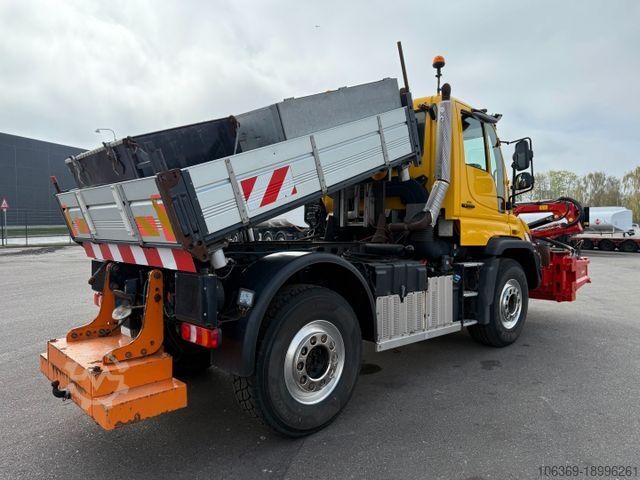 Kipper LKW UNIMOG U427 4x4 Tipper / Kipper / Dücker Fräse BRS 15