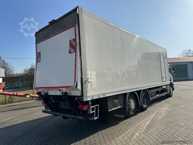 Camion frigorific SCANIA P 280 / 6x2 / Carrier 1250 MT  / Länge 9,1 m