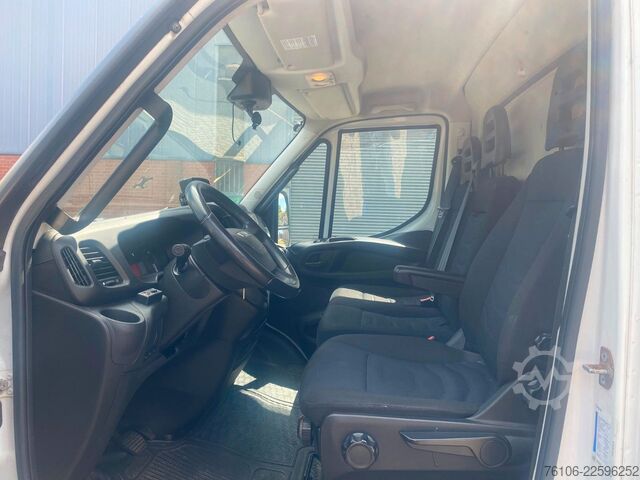 Gardinsided kassevogn IVECO Daily 72C18 Hi-Matic Schiebe Plane +LBW
