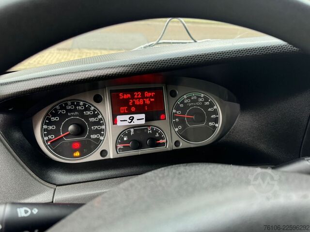 Furgão frigorífico IVECO Daily 35S13 Kühlkoffer C33-Type 526EV