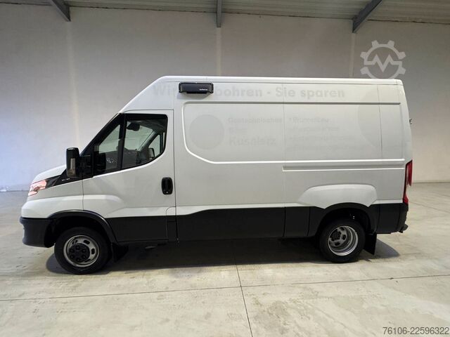 Bestelwagen met verhoogd dak IVECO Daily 50C18 Kastenwagen *Navi*Ahk**