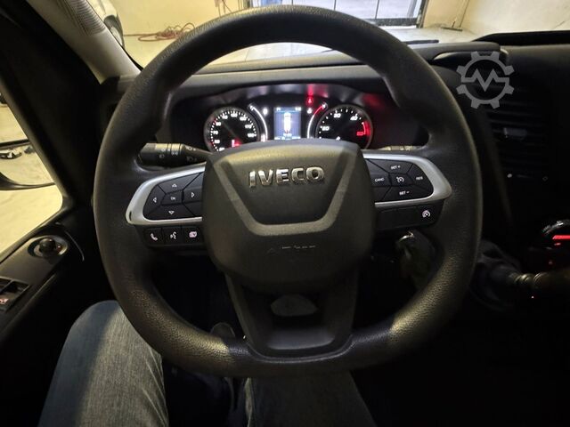 Bestelwagen met verhoogd dak IVECO Daily 50C18 Kastenwagen *Navi*Ahk**