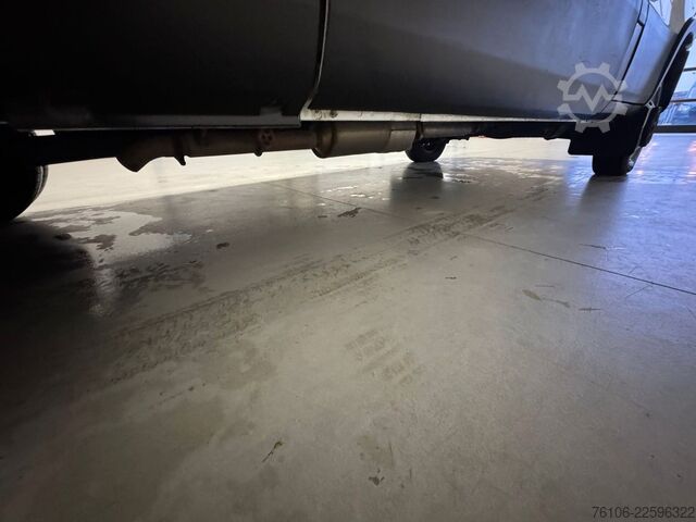 Bestelwagen met verhoogd dak IVECO Daily 50C18 Kastenwagen *Navi*Ahk**