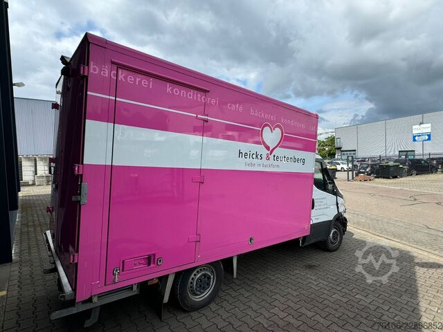 Furgone chiuso IVECO Daily 35S14 Hi-Matic Koffer*Ahk*Seiten tür*