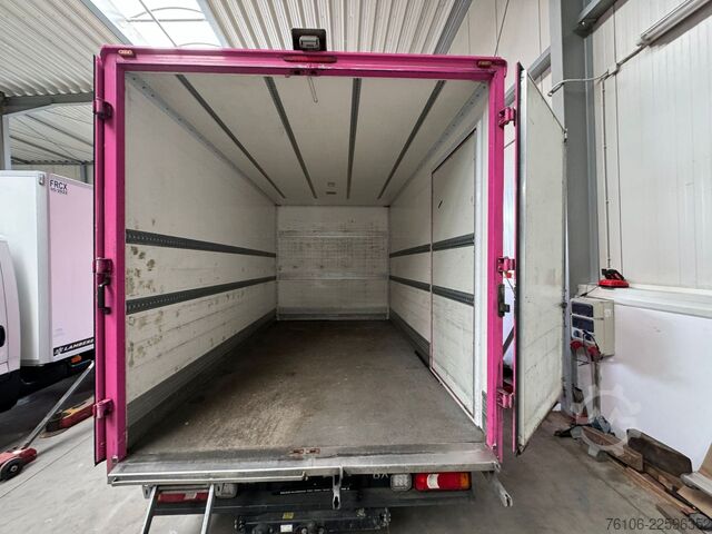 Furgone chiuso IVECO Daily 35S14 Hi-Matic Koffer*Ahk*Seiten tür*