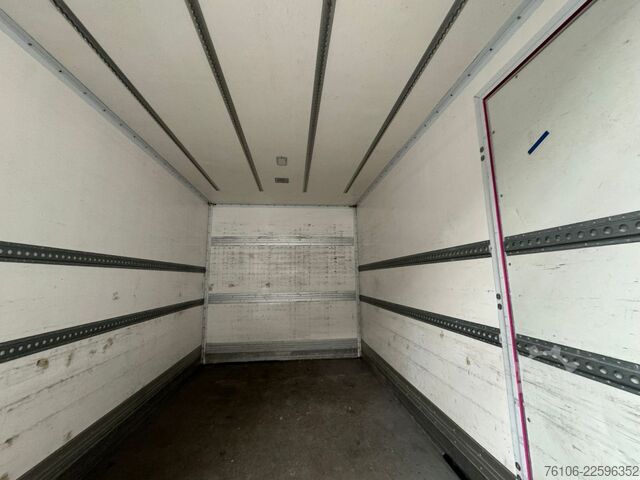 Furgone chiuso IVECO Daily 35S14 Hi-Matic Koffer*Ahk*Seiten tür*
