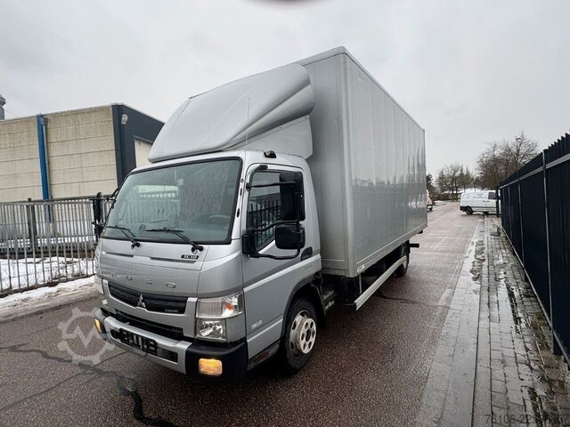 Fourgon tôlé FUSO Canter 7C18 Koffer mit Ladebordwand *Klima*