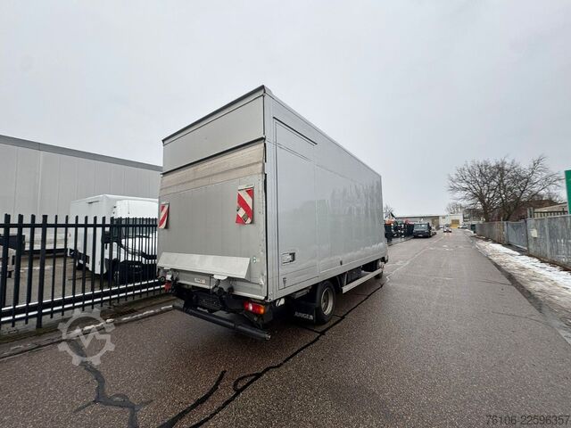 Fourgon tôlé FUSO Canter 7C18 Koffer mit Ladebordwand *Klima*