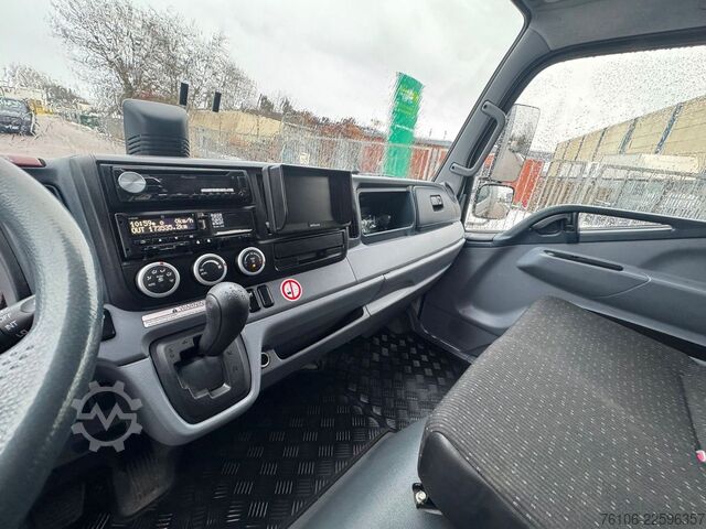 Fourgon tôlé FUSO Canter 7C18 Koffer mit Ladebordwand *Klima*
