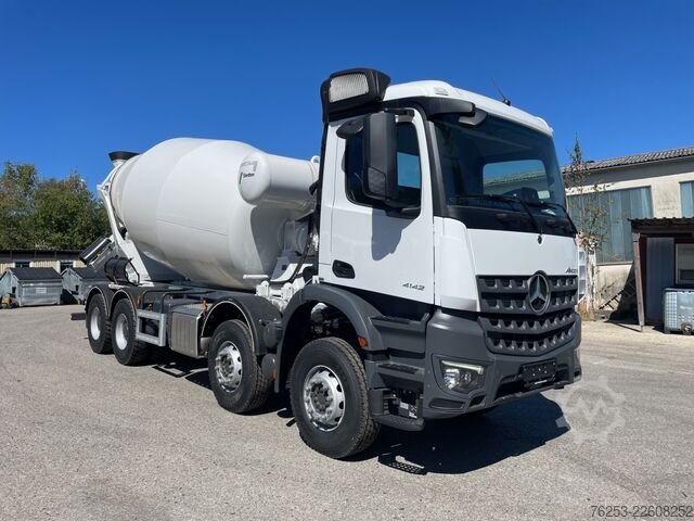 Betonszállító teherautó Mercedes-Benz Arocs 4142 Betonmischer AUT Kam. SpurH
