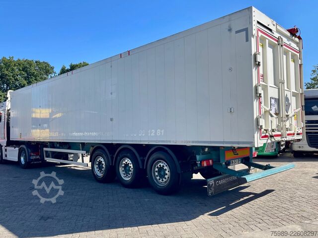 Tipper Trouillet SOCARI 69 m3, left side opens, self pump tyres,...